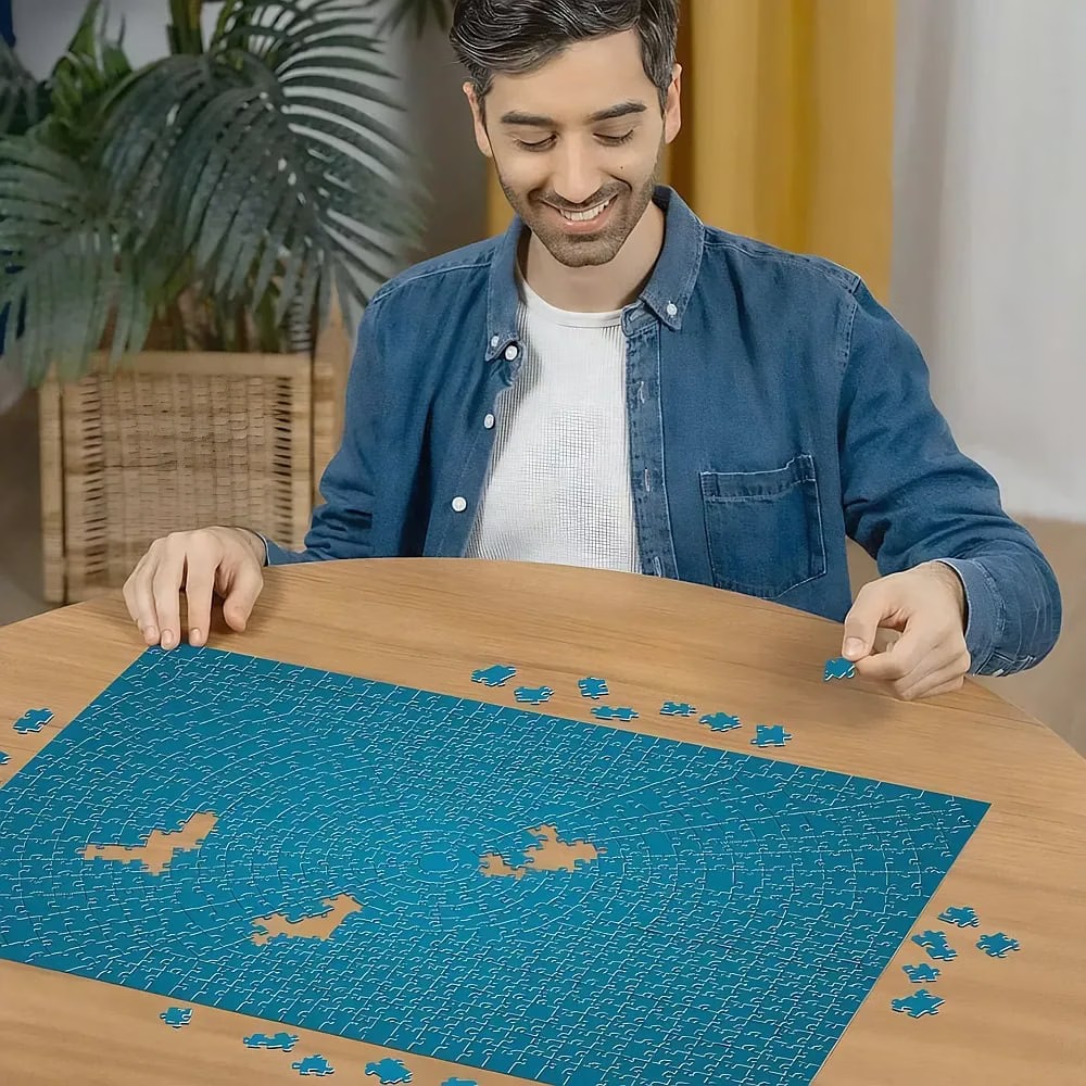 Ravensburger Krypt Metallic Mint | 736pcs Puzzle | Challenge Collection