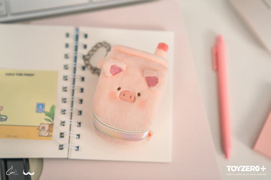 LuLu’s Phone Plush Mirror Keychain