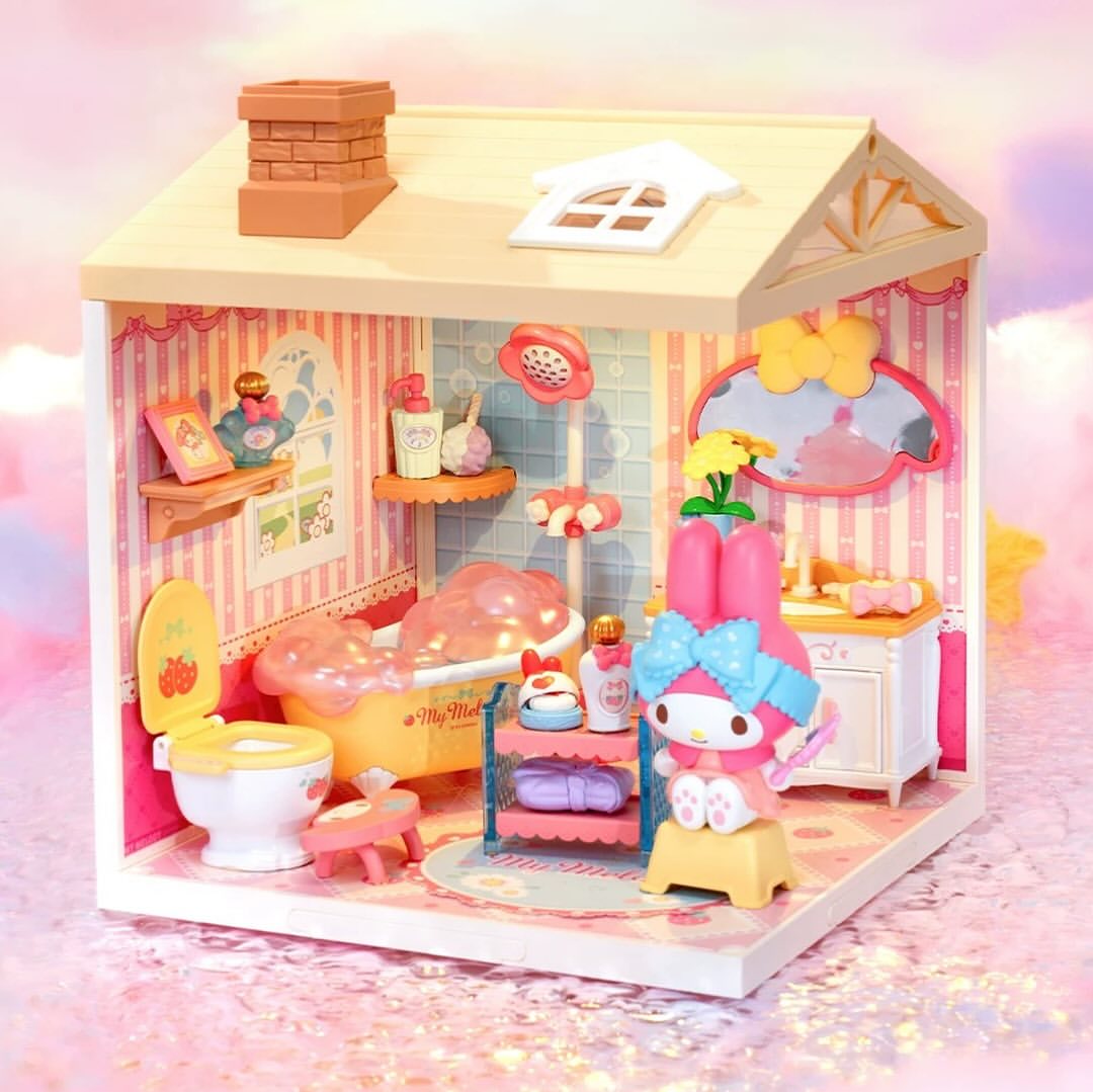 Rolife Super Creator My Melody Sweetheart Bubble Bath Bathroom DIY Miniature House Kit