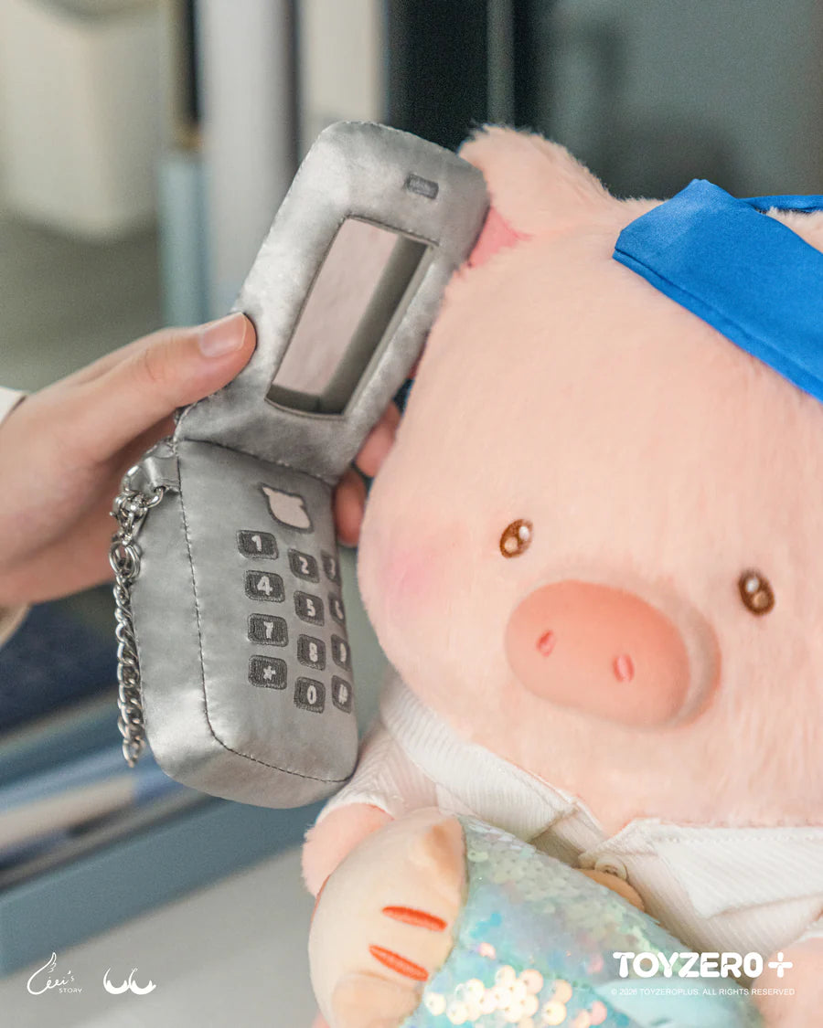 LuLu’s Phone Plush Mirror Keychain